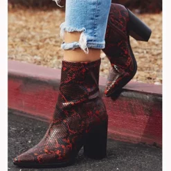 WMNS Chunky High Heel Boots With Zipper - Reptile Print