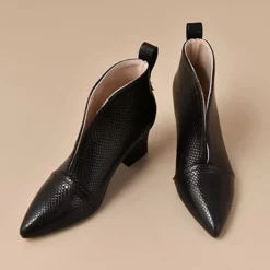 WMNS Slip-On Pointed Toe Reptile Leather Mid-High Heel Boots