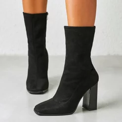 WMNS Tall Boots - Inside Zipper / High Chunky Heel